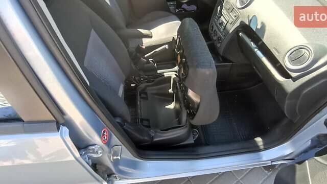 Синій Форд Фьюжен, об'ємом двигуна 1.39 л та пробігом 128 тис. км за 5300 $, фото 14 на Automoto.ua