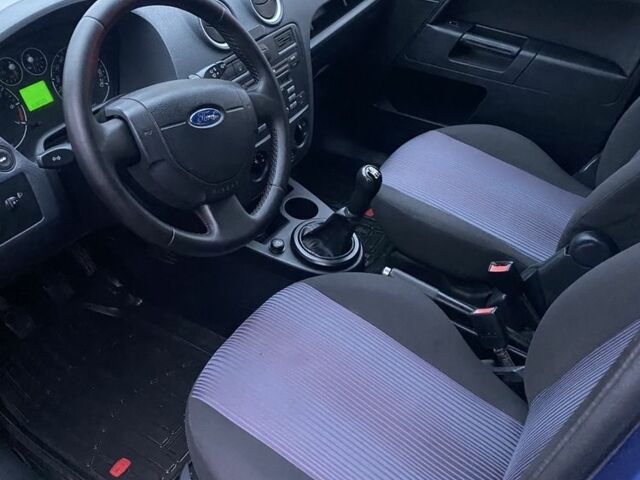 Синій Форд Фьюжен, об'ємом двигуна 0 л та пробігом 227 тис. км за 3900 $, фото 7 на Automoto.ua