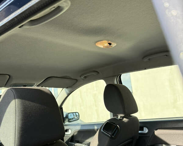 Синій Форд Фьюжен, об'ємом двигуна 1.4 л та пробігом 188 тис. км за 4900 $, фото 133 на Automoto.ua