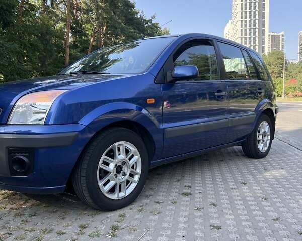 Синий Форд Фьюжн, объемом двигателя 1.4 л и пробегом 289 тыс. км за 4800 $, фото 12 на Automoto.ua