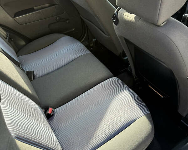 Синій Форд Фьюжен, об'ємом двигуна 1.4 л та пробігом 188 тис. км за 4900 $, фото 110 на Automoto.ua