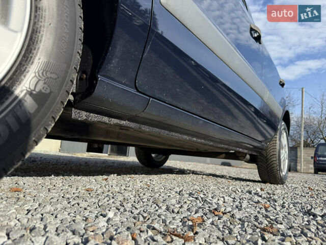 Синій Форд Фьюжен, об'ємом двигуна 1.4 л та пробігом 188 тис. км за 4900 $, фото 44 на Automoto.ua