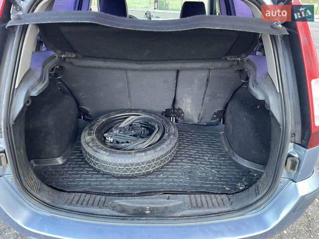 Синій Форд Фьюжен, об'ємом двигуна 1.6 л та пробігом 167 тис. км за 4200 $, фото 12 на Automoto.ua