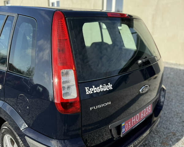 Синій Форд Фьюжен, об'ємом двигуна 1.4 л та пробігом 188 тис. км за 4900 $, фото 22 на Automoto.ua