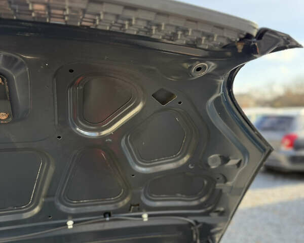 Синій Форд Фьюжен, об'ємом двигуна 1.4 л та пробігом 188 тис. км за 4900 $, фото 50 на Automoto.ua