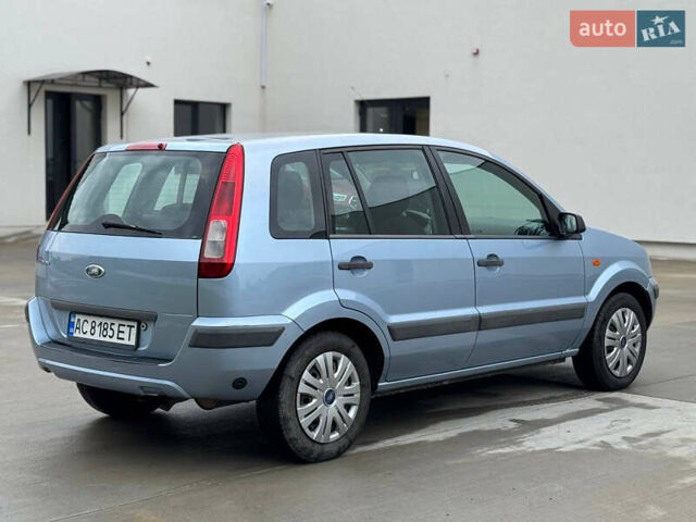 Синій Форд Фьюжен, об'ємом двигуна 1.6 л та пробігом 208 тис. км за 4200 $, фото 2 на Automoto.ua