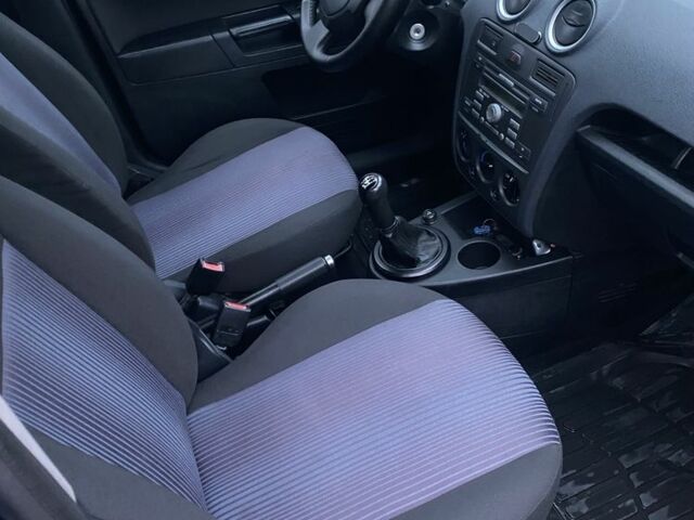 Синій Форд Фьюжен, об'ємом двигуна 0 л та пробігом 227 тис. км за 3900 $, фото 8 на Automoto.ua