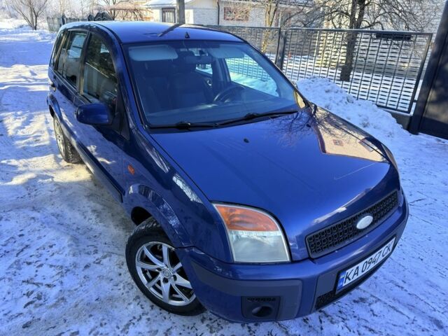 Синий Форд Фьюжн, объемом двигателя 1.4 л и пробегом 218 тыс. км за 4400 $, фото 6 на Automoto.ua