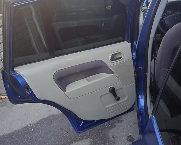 Синий Форд Фьюжн, объемом двигателя 1.4 л и пробегом 315 тыс. км за 3500 $, фото 8 на Automoto.ua