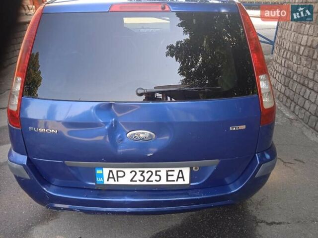Синий Форд Фьюжн, объемом двигателя 1.4 л и пробегом 315 тыс. км за 3500 $, фото 2 на Automoto.ua