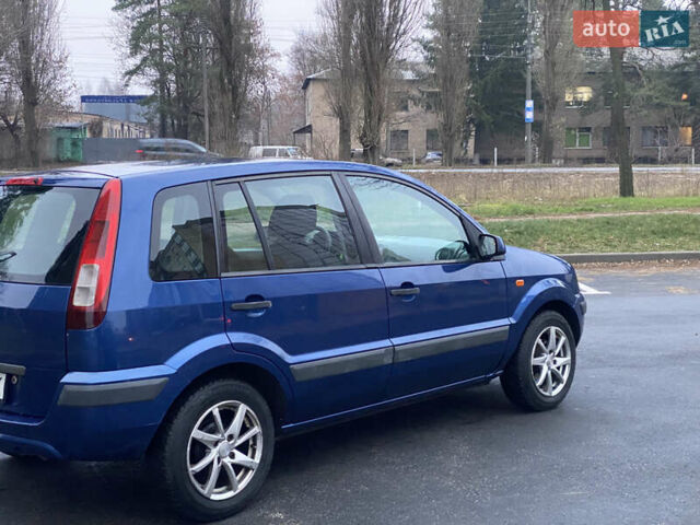 Синій Форд Фьюжен, об'ємом двигуна 1.4 л та пробігом 227 тис. км за 4500 $, фото 5 на Automoto.ua