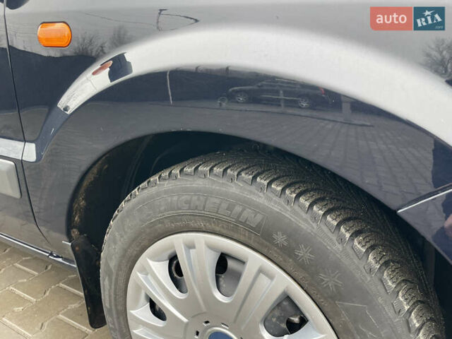 Синий Форд Фьюжн, объемом двигателя 1.4 л и пробегом 220 тыс. км за 4300 $, фото 31 на Automoto.ua