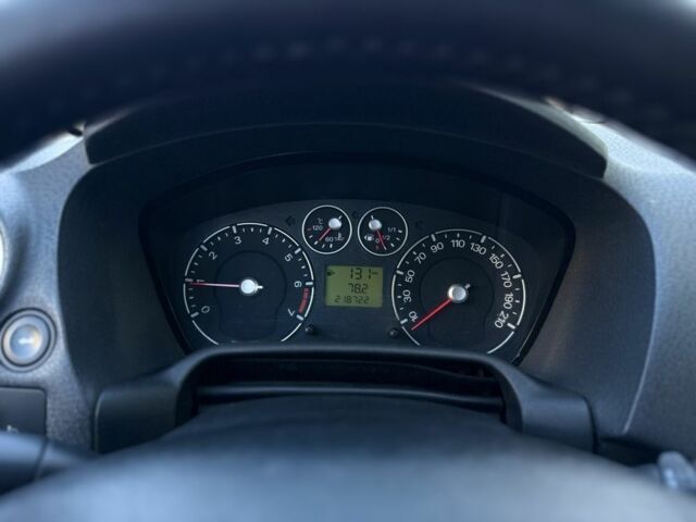 Синий Форд Фьюжн, объемом двигателя 1.4 л и пробегом 218 тыс. км за 4400 $, фото 16 на Automoto.ua