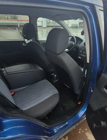 Синій Форд Фьюжен, об'ємом двигуна 1.6 л та пробігом 194 тис. км за 6800 $, фото 13 на Automoto.ua