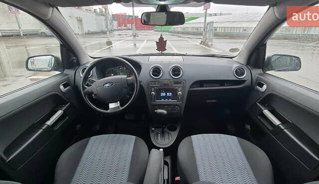 Синій Форд Фьюжен, об'ємом двигуна 1.6 л та пробігом 194 тис. км за 6800 $, фото 12 на Automoto.ua