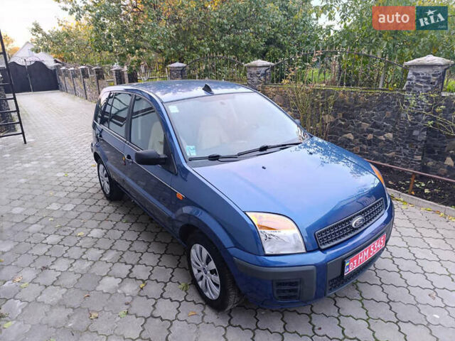 Синій Форд Фьюжен, об'ємом двигуна 1.6 л та пробігом 155 тис. км за 4900 $, фото 16 на Automoto.ua