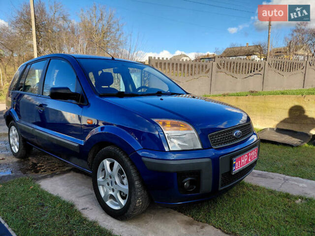 Синій Форд Фьюжен, об'ємом двигуна 1.4 л та пробігом 185 тис. км за 4950 $, фото 5 на Automoto.ua