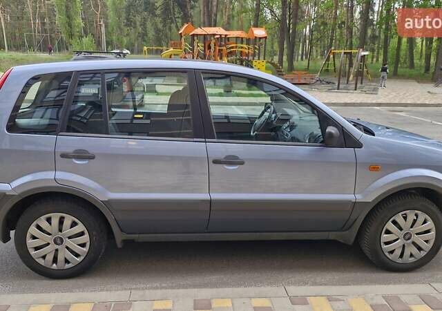 Синий Форд Фьюжн, объемом двигателя 1.4 л и пробегом 200 тыс. км за 5799 $, фото 9 на Automoto.ua