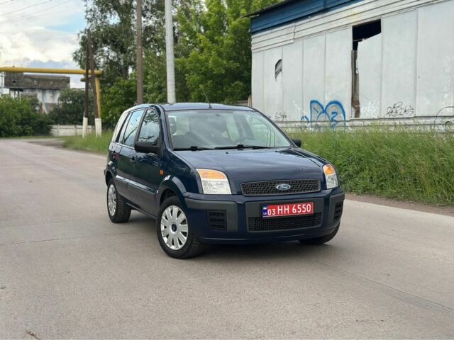 Синій Форд Фьюжен, об'ємом двигуна 1.4 л та пробігом 230 тис. км за 5700 $, фото 1 на Automoto.ua