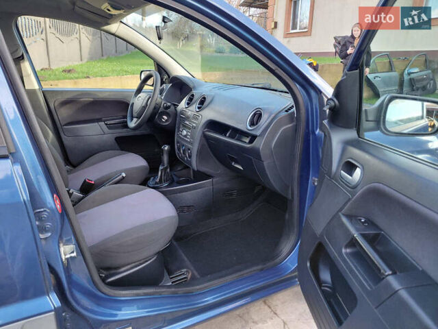 Синій Форд Фьюжен, об'ємом двигуна 1.4 л та пробігом 185 тис. км за 4950 $, фото 14 на Automoto.ua