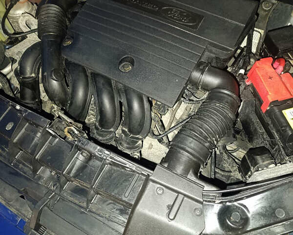 Синій Форд Фьюжен, об'ємом двигуна 1.6 л та пробігом 155 тис. км за 4900 $, фото 37 на Automoto.ua