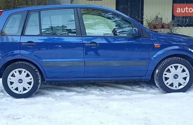 Синій Форд Фьюжен, об'ємом двигуна 1.4 л та пробігом 93 тис. км за 5950 $, фото 4 на Automoto.ua