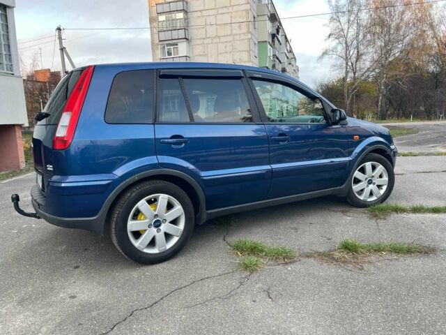 Синий Форд Фьюжн, объемом двигателя 1.6 л и пробегом 179 тыс. км за 5500 $, фото 7 на Automoto.ua