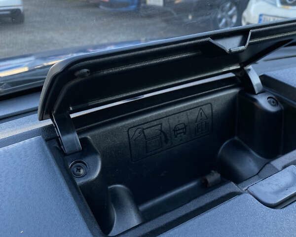 Синий Форд Фьюжн, объемом двигателя 1.4 л и пробегом 231 тыс. км за 4650 $, фото 17 на Automoto.ua