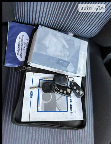 Синий Форд Фьюжн, объемом двигателя 1.4 л и пробегом 250 тыс. км за 4500 $, фото 20 на Automoto.ua