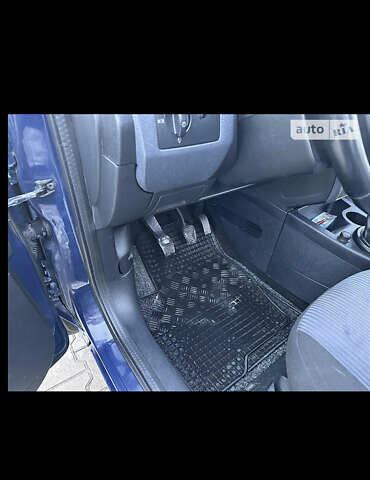 Синий Форд Фьюжн, объемом двигателя 1.4 л и пробегом 250 тыс. км за 4500 $, фото 18 на Automoto.ua