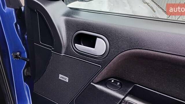 Синій Форд Фьюжен, об'ємом двигуна 1.4 л та пробігом 93 тис. км за 5950 $, фото 16 на Automoto.ua