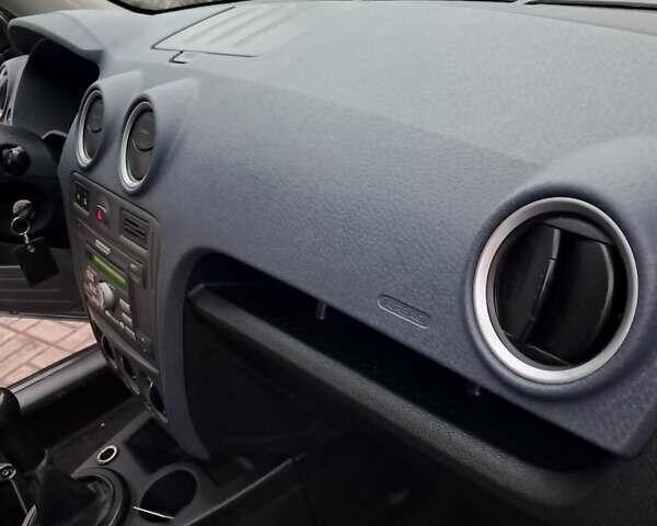 Синий Форд Фьюжн, объемом двигателя 1.4 л и пробегом 186 тыс. км за 5333 $, фото 30 на Automoto.ua