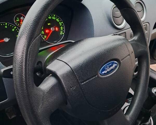 Синий Форд Фьюжн, объемом двигателя 1.4 л и пробегом 186 тыс. км за 5333 $, фото 26 на Automoto.ua