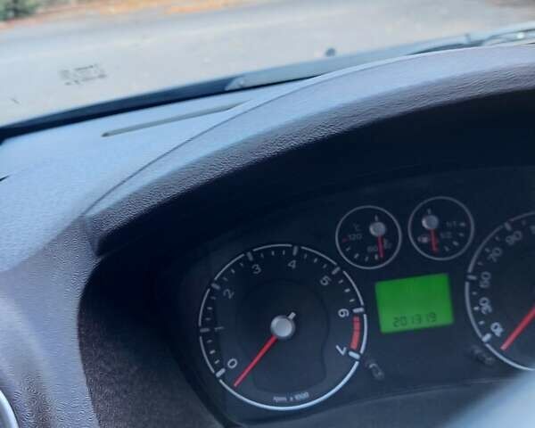 Синій Форд Фьюжен, об'ємом двигуна 1.4 л та пробігом 200 тис. км за 4900 $, фото 2 на Automoto.ua