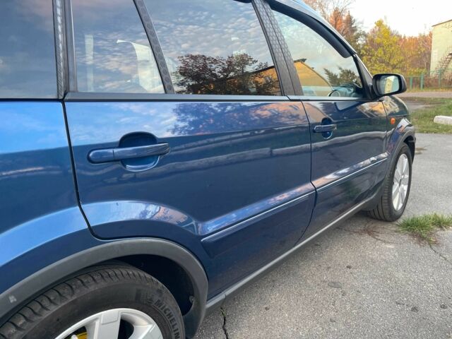 Синий Форд Фьюжн, объемом двигателя 1.6 л и пробегом 179 тыс. км за 5500 $, фото 5 на Automoto.ua