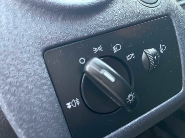 Синий Форд Фьюжн, объемом двигателя 1.6 л и пробегом 179 тыс. км за 5500 $, фото 19 на Automoto.ua