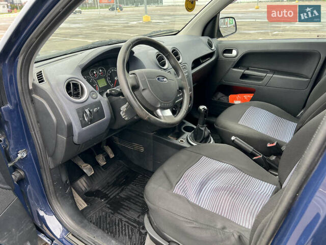 Синий Форд Фьюжн, объемом двигателя 1.4 л и пробегом 147 тыс. км за 6200 $, фото 12 на Automoto.ua