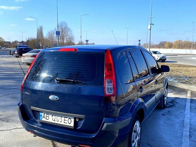 Синий Форд Фьюжн, объемом двигателя 1.4 л и пробегом 150 тыс. км за 5000 $, фото 6 на Automoto.ua