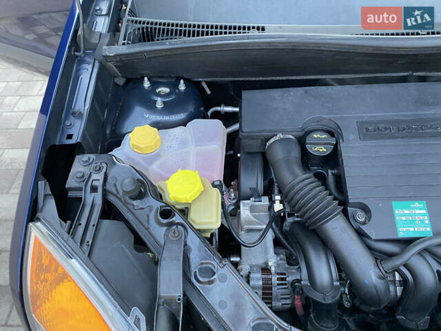 Синий Форд Фьюжн, объемом двигателя 1.6 л и пробегом 190 тыс. км за 7190 $, фото 29 на Automoto.ua
