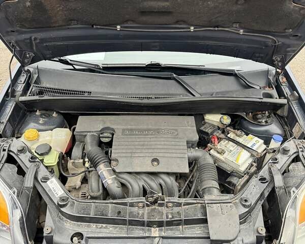 Синий Форд Фьюжн, объемом двигателя 1.39 л и пробегом 160 тыс. км за 4900 $, фото 27 на Automoto.ua