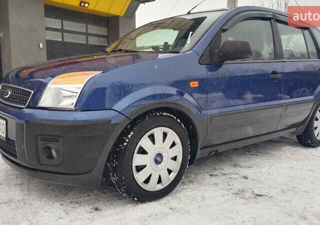 Синий Форд Фьюжн, объемом двигателя 1.6 л и пробегом 212 тыс. км за 5800 $, фото 7 на Automoto.ua