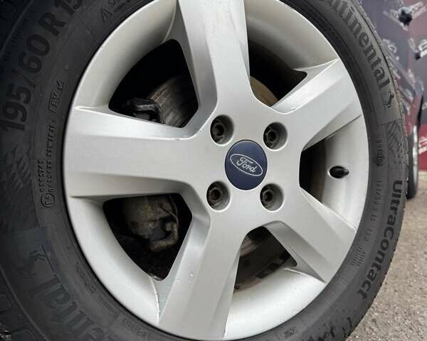 Синий Форд Фьюжн, объемом двигателя 1.39 л и пробегом 160 тыс. км за 4900 $, фото 5 на Automoto.ua