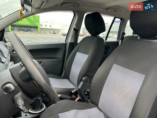 Синий Форд Фьюжн, объемом двигателя 1.4 л и пробегом 147 тыс. км за 6200 $, фото 15 на Automoto.ua