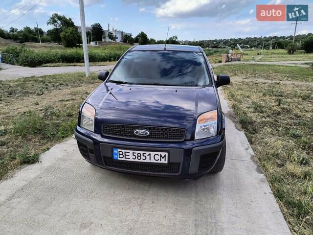 Синий Форд Фьюжн, объемом двигателя 1.3 л и пробегом 260 тыс. км за 3800 $, фото 17 на Automoto.ua