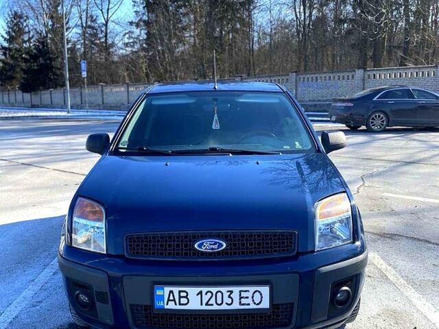 Синий Форд Фьюжн, объемом двигателя 1.4 л и пробегом 150 тыс. км за 5000 $, фото 12 на Automoto.ua