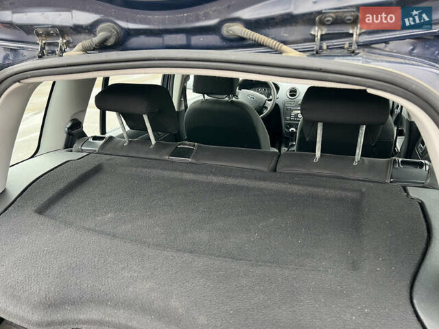 Синий Форд Фьюжн, объемом двигателя 1.4 л и пробегом 147 тыс. км за 6200 $, фото 27 на Automoto.ua