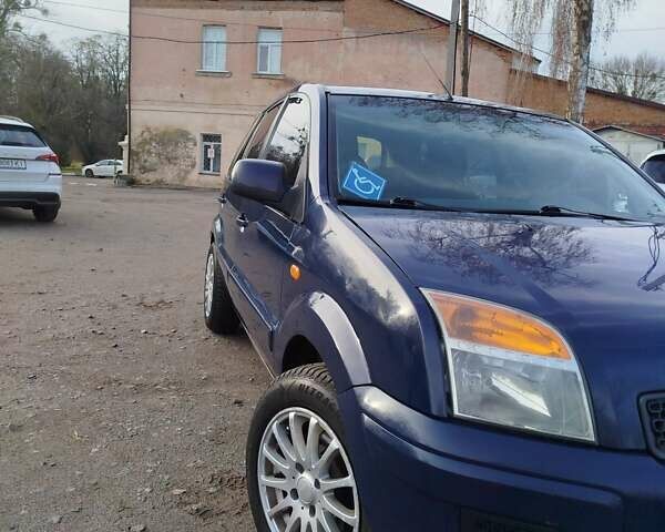 Синій Форд Фьюжен, об'ємом двигуна 1.4 л та пробігом 193 тис. км за 4700 $, фото 5 на Automoto.ua