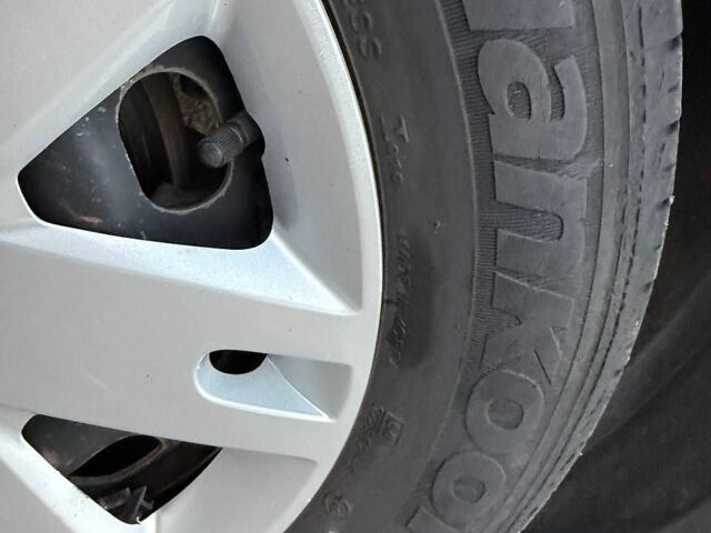 Синій Форд Фьюжен, об'ємом двигуна 1.4 л та пробігом 49 тис. км за 6850 $, фото 31 на Automoto.ua