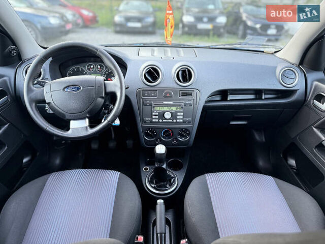 Синій Форд Фьюжен, об'ємом двигуна 1.4 л та пробігом 171 тис. км за 6599 $, фото 12 на Automoto.ua