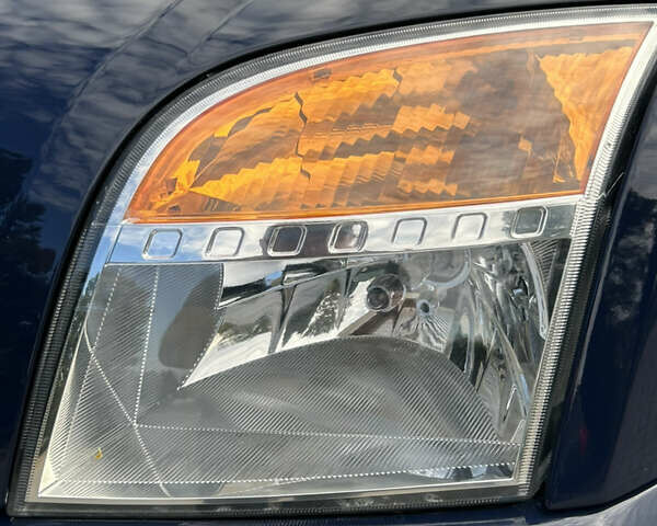Синій Форд Фьюжен, об'ємом двигуна 1.4 л та пробігом 147 тис. км за 5650 $, фото 9 на Automoto.ua